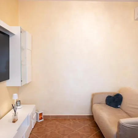 Dailyhome - Con Patio Privato A Due Passi Dal Mare Montesilvano