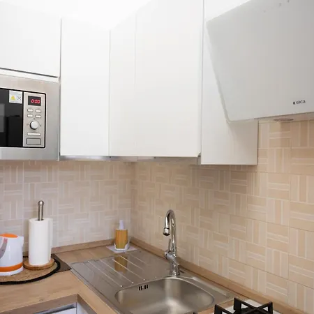 Dailyhome - Con Patio Privato A Due Passi Dal Mare