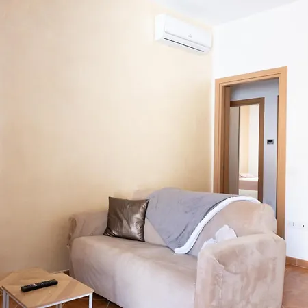 Dailyhome - Con Patio Privato A Due Passi Dal Mare Montesilvano Marina