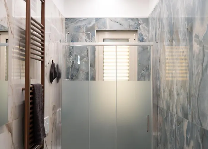 Dailyhome - Con Patio Privato A Due Passi Dal Mare *